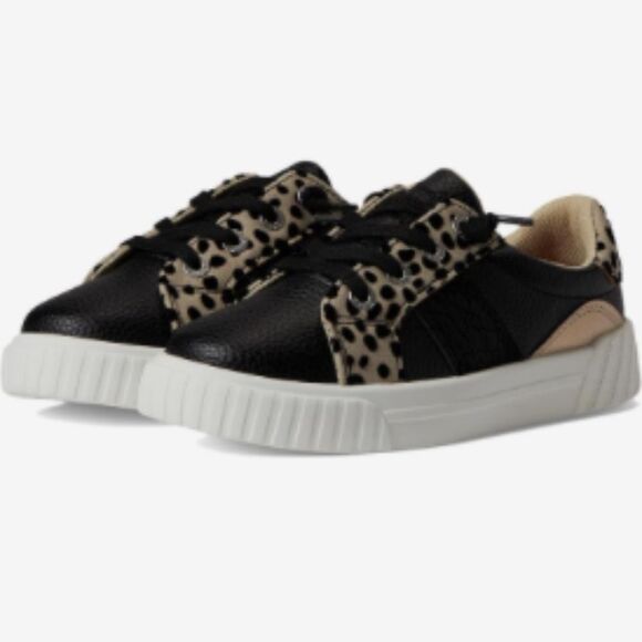 Blowfish Other - Blowfish Malibu Sneaker
